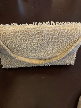 Beaded Ivory Pearl Clutch Wristlet Vintage